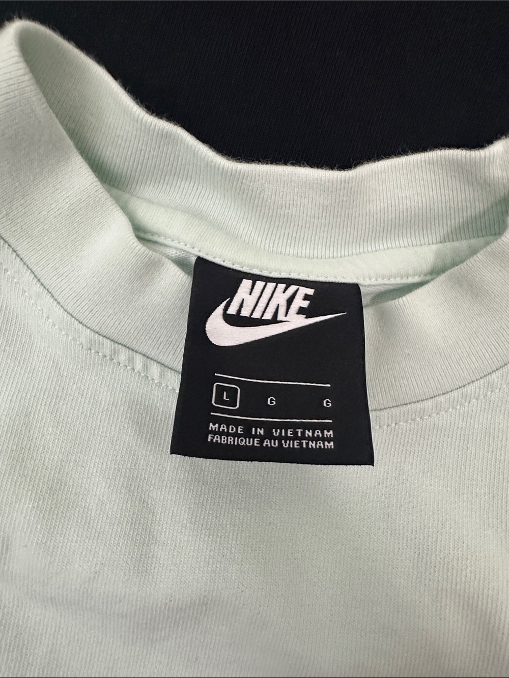 💕 Bundle of 3 Nike Cropped T-Shirts - Picture 3 of 4